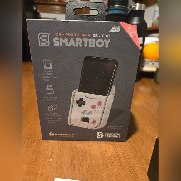 Hyperkin SmartBoy Game Boy / Game Boy Color Controller for Samsung Complete Box